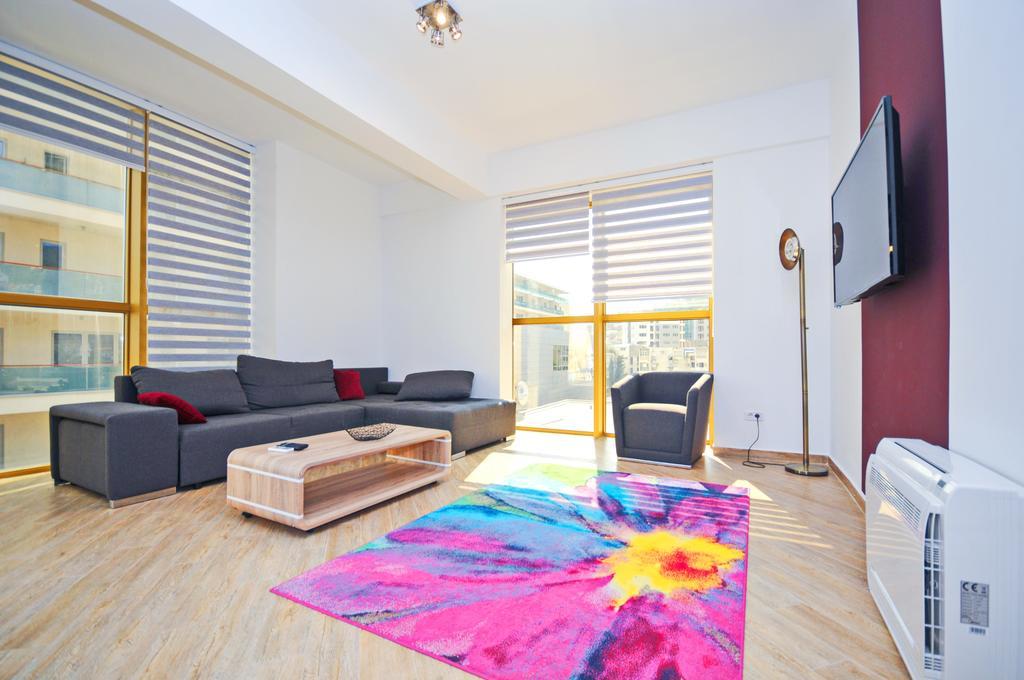 Sea Breeze Lux Apartments Budva Exterior photo